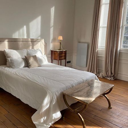 Appartement Paris 7Eme Invalides/ Tour Eiffel 1Er Etage Exterior foto